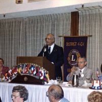 7/31/82 - Cabinet Installation, Amfac Hotel, Burlingame - most are unidentified; right of podium: Ray and Marsha Kliewer.