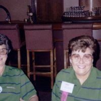 5/22/93 - Marriott Hotel, Milpitas - Estelle Bottarini (left) with Anne Benetti.