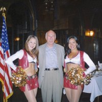 10/17/07 - Sodini’s Bertolucci’s Ristorante, South San Francisco - Bill Graziano posing with 49er Gold Rush girls Asha and Lauren.