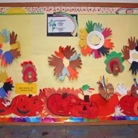 11/20/09 - Thanksgiving Luncheon, Mission Education Center, San Francisco - Thanksgiving and Halloween display in the hallway.