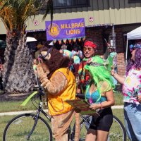 5/21/10 - District 4-C4 Convention, Sacramento - Costume Parade - Lion members on parade.