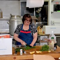 3-5-16 - Mariposa Hunters Point Yacht Club, San Francisco - 31st Annual Crab Feed - Chopping parsley is Viela du Pont.